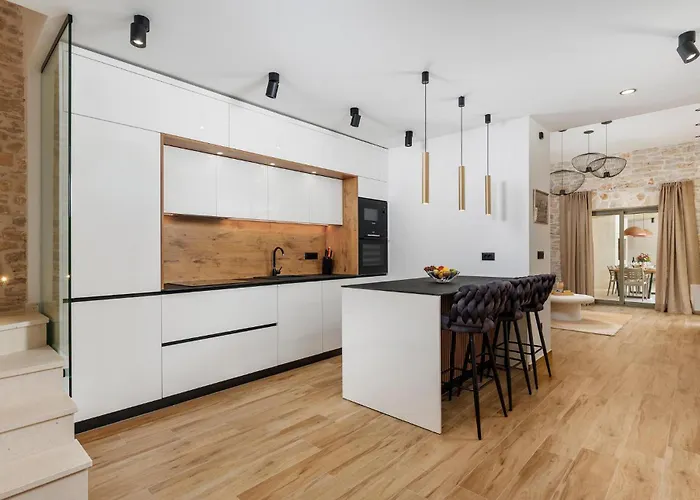Beautiful Home In Kanfanar